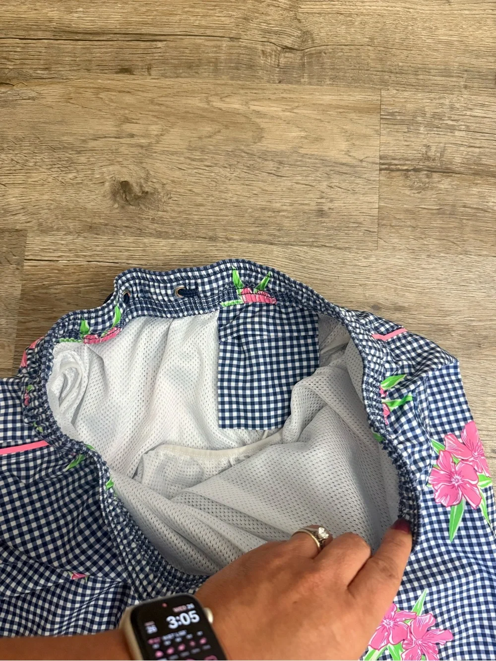 Vineyard Vines • Printed Chappy Swim Trunks